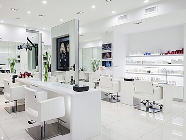 Как бьюти-специалистам: косметологу, специалистам по маникюру и наращиванию ногтей составить контент-план для Инстаграма (с примерами)